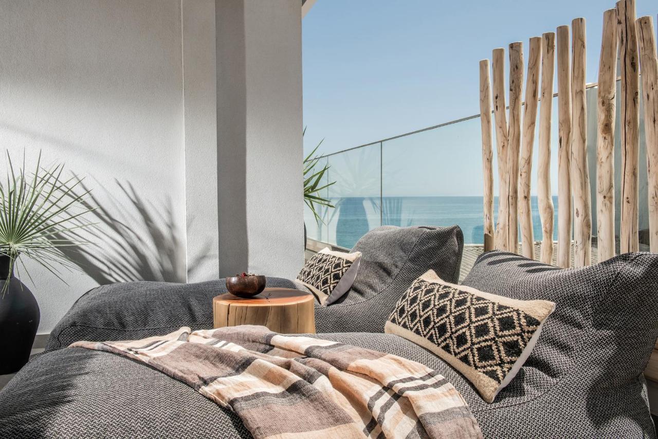 Khroma Luxury Suite 2 Beach Front Apartment Hersonissos  Exteriör bild