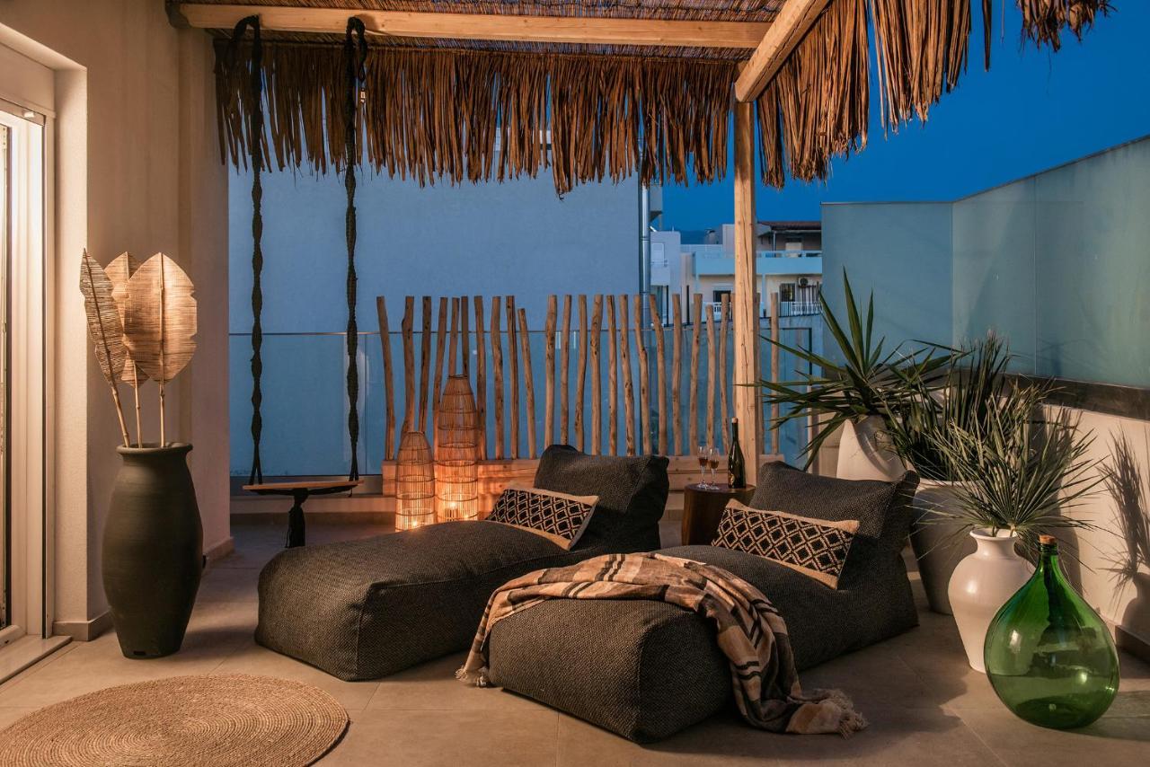 Khroma Luxury Suite 2 Beach Front Apartment Hersonissos  Exteriör bild