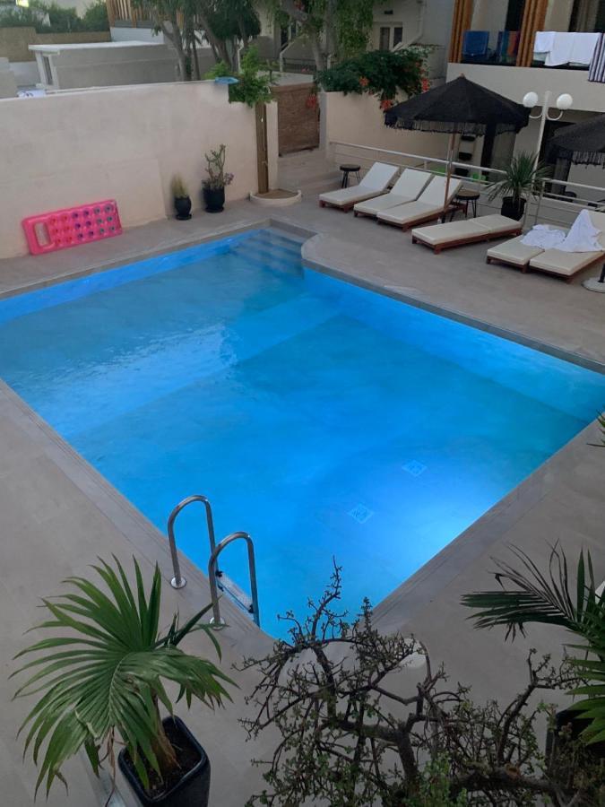 Khroma Luxury Suite 2 Beach Front Apartment Hersonissos  Exteriör bild
