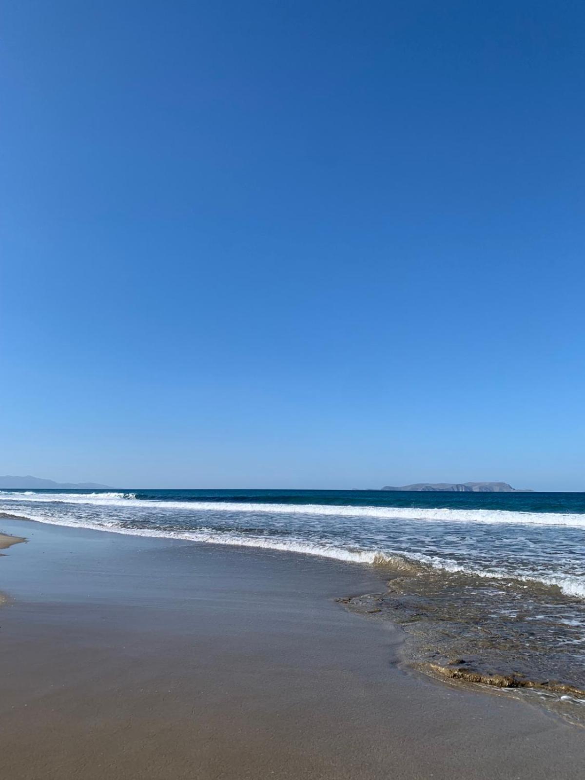 Khroma Luxury Suite 2 Beach Front Apartment Hersonissos  Exteriör bild